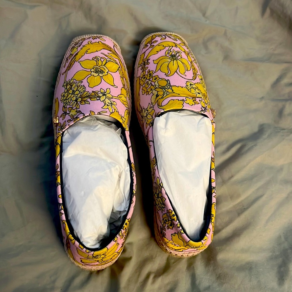 Brand New Versace Pink Espadrilles Size 41.  Bought it & changed my mind.